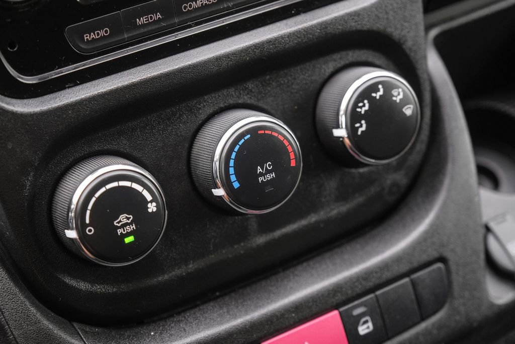 Used 2019 RAM ProMaster 1500 image 23