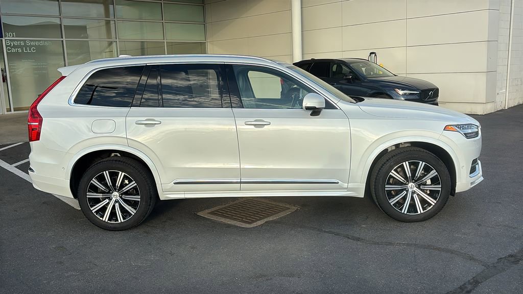 Used 2025 Volvo XC90 B6 Plus AWD/4WD image 28