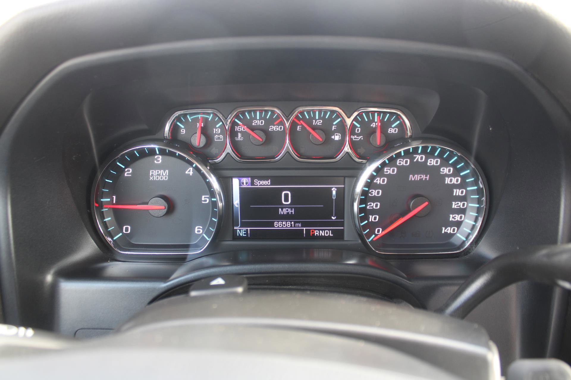 Used 2019 Chevrolet Silverado 1500 LT w/ All Star Edition image 8