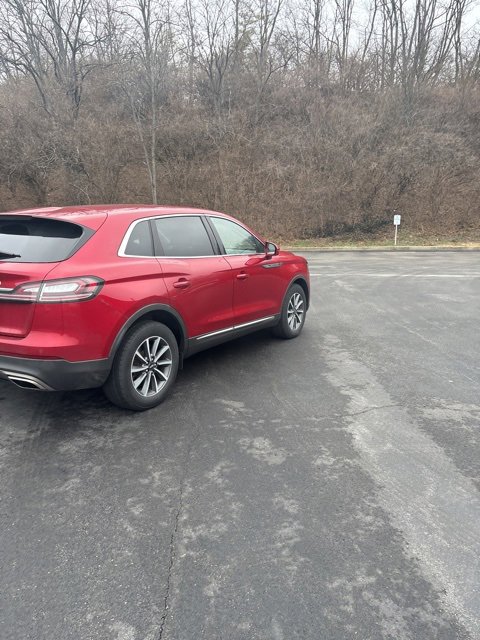 Used 2021 Lincoln Nautilus AWD image 5