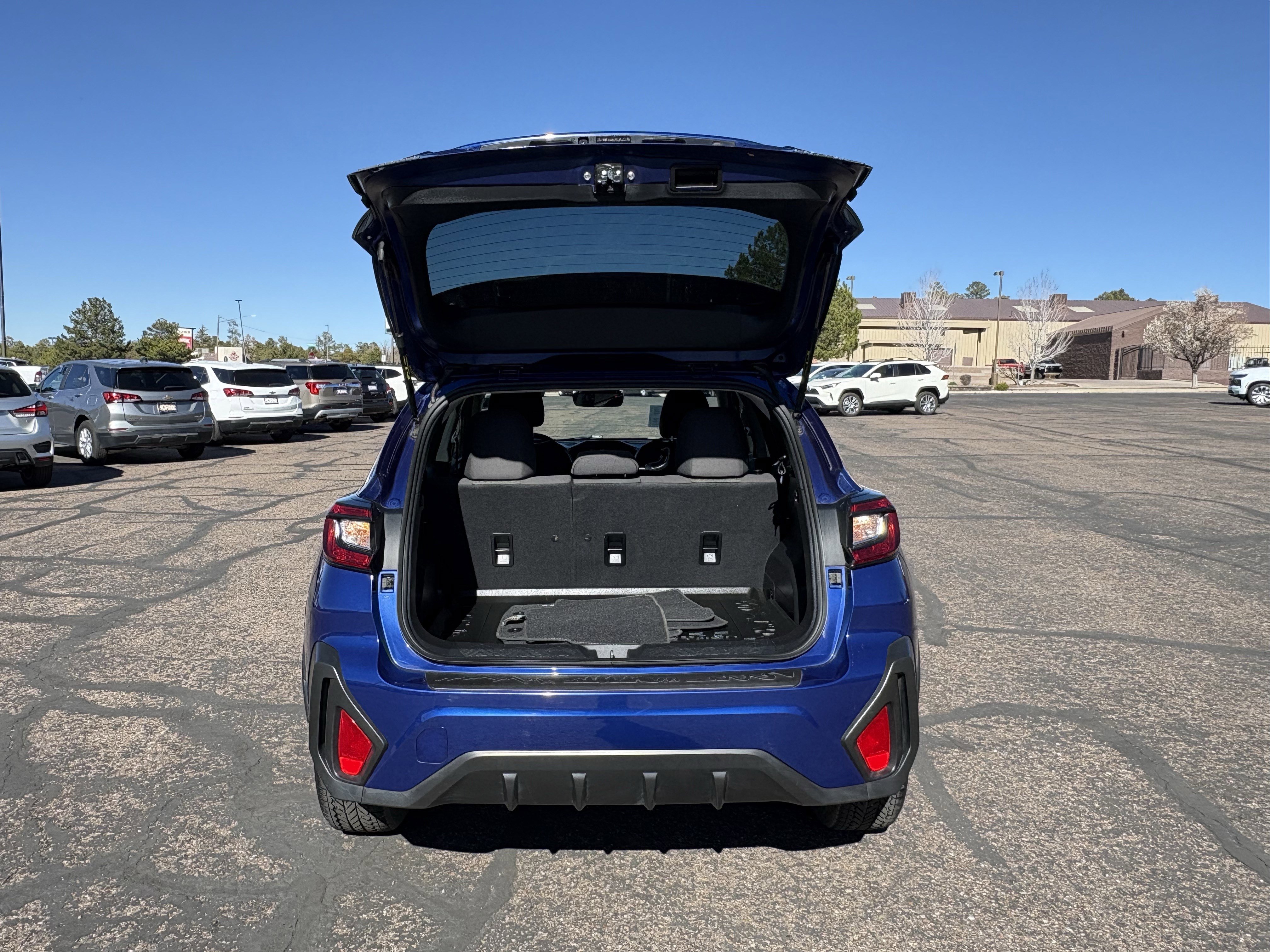 Used 2024 Subaru Crosstrek 2.0i Premium image 10