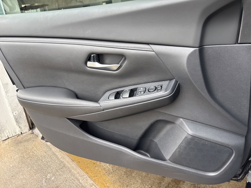 Used 2021 Nissan Sentra SV image 23