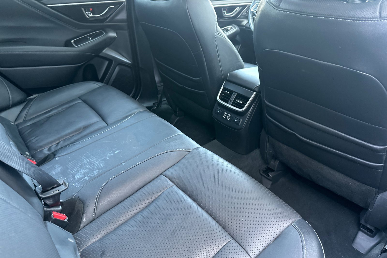 Used 2023 Subaru Outback Limited image 19