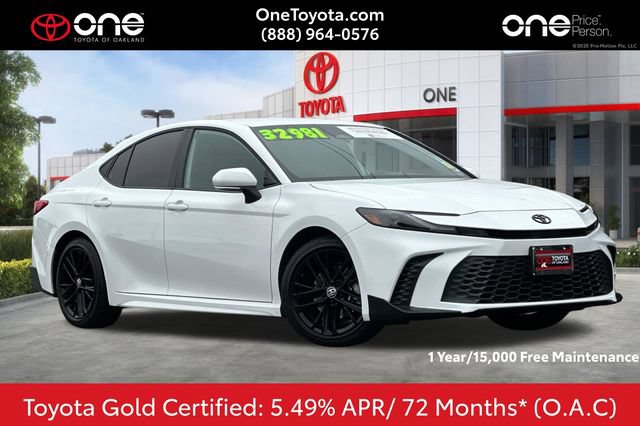 Certified 2026 Toyota Camry SE w/ Convenience Package FWD image 1