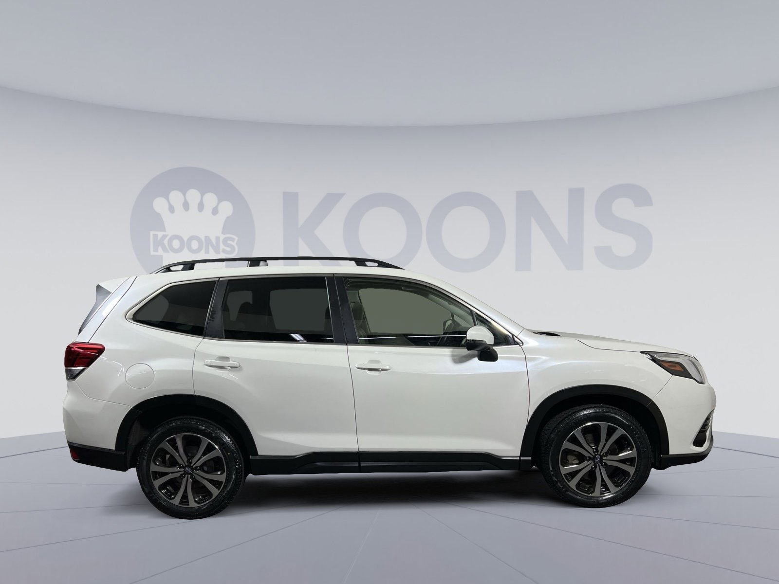 Used 2023 Subaru Forester Limited image 8