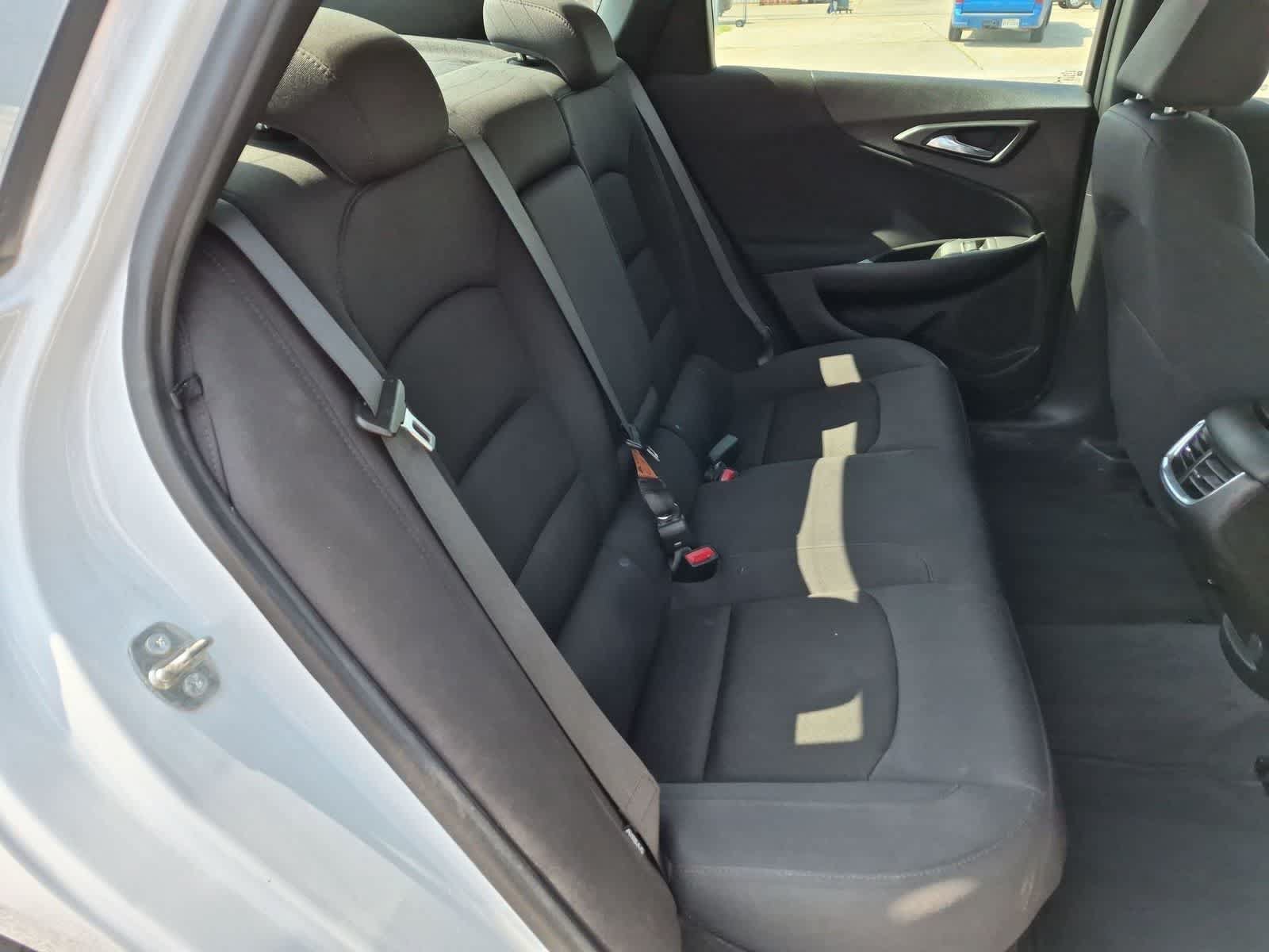 Used 2023 Chevrolet Malibu LT FWD image 25