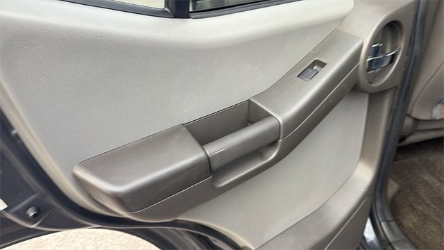 Used 2013 Nissan Xterra S w/ Value Package image 21