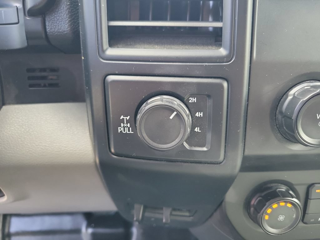 Used 2017 Ford F150 XL w/ XL Power Equipment Group AWD/4WD image 31