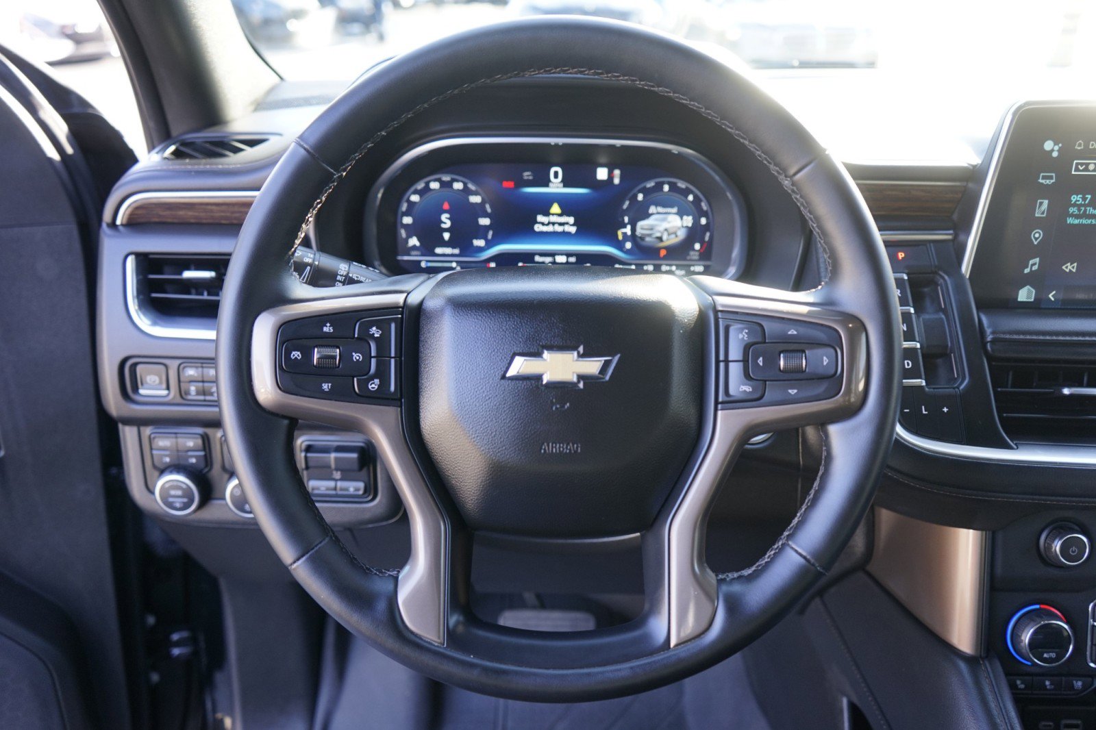 Used 2023 Chevrolet Tahoe High Country image 13