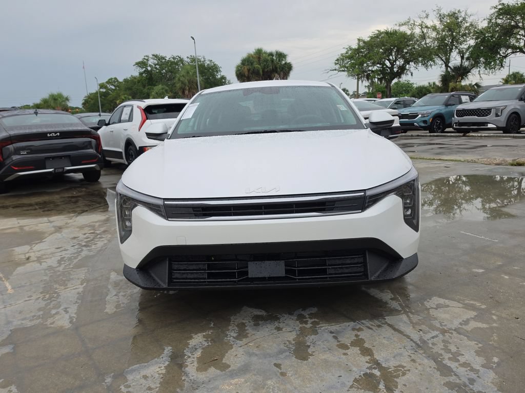 New 2026 Kia K4 FWD image 3