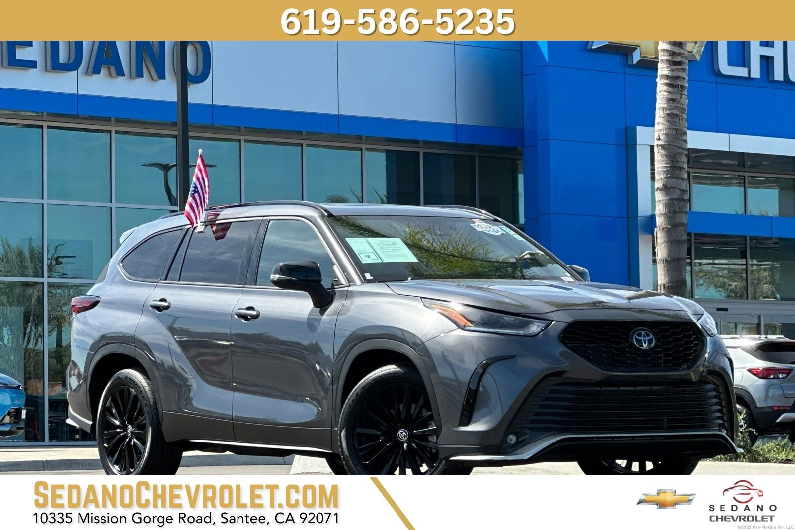 Used 2025 Toyota Highlander XSE image 1