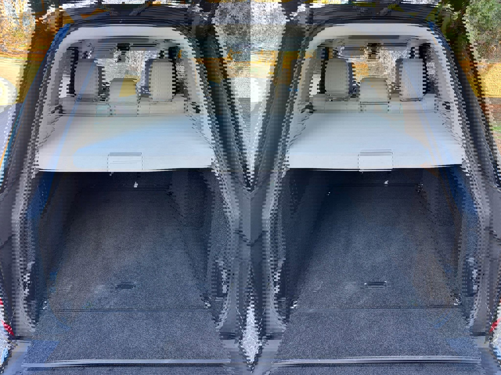 Used 2014 Land Rover Range Rover HSE image 26