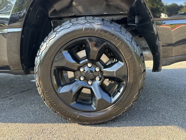 Used 2023 RAM 1500 Tradesman w/ Night Edition RWD image 21