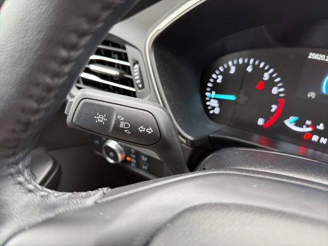 Used 2020 Ford Escape SEL image 45