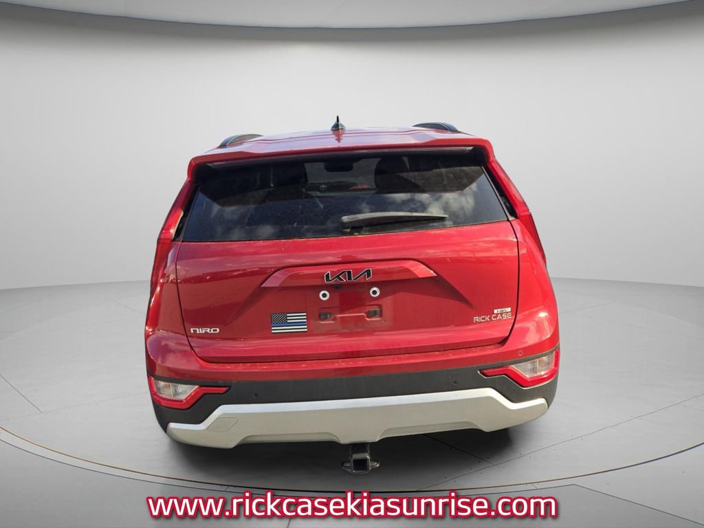 Used 2023 Kia Niro EX image 5