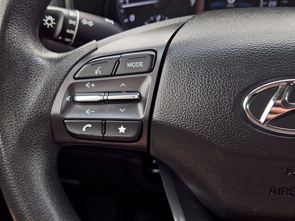 Used 2023 Hyundai Kona SEL w/ Cargo Package FWD image 33