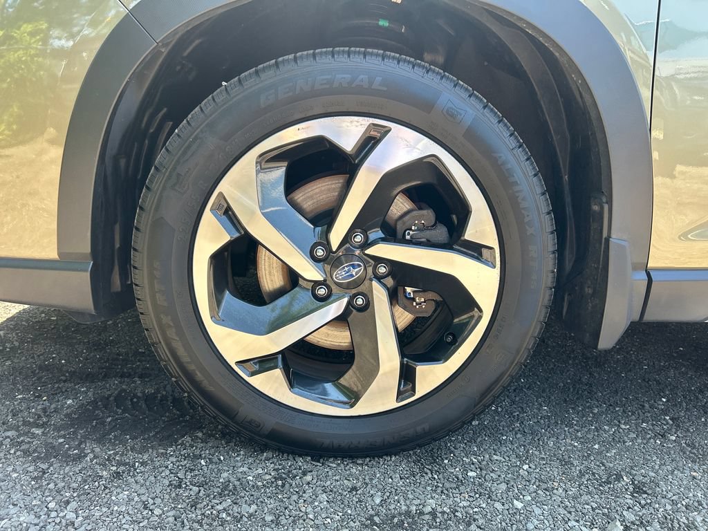 Certified 2023 Subaru Forester Touring AWD/4WD image 20