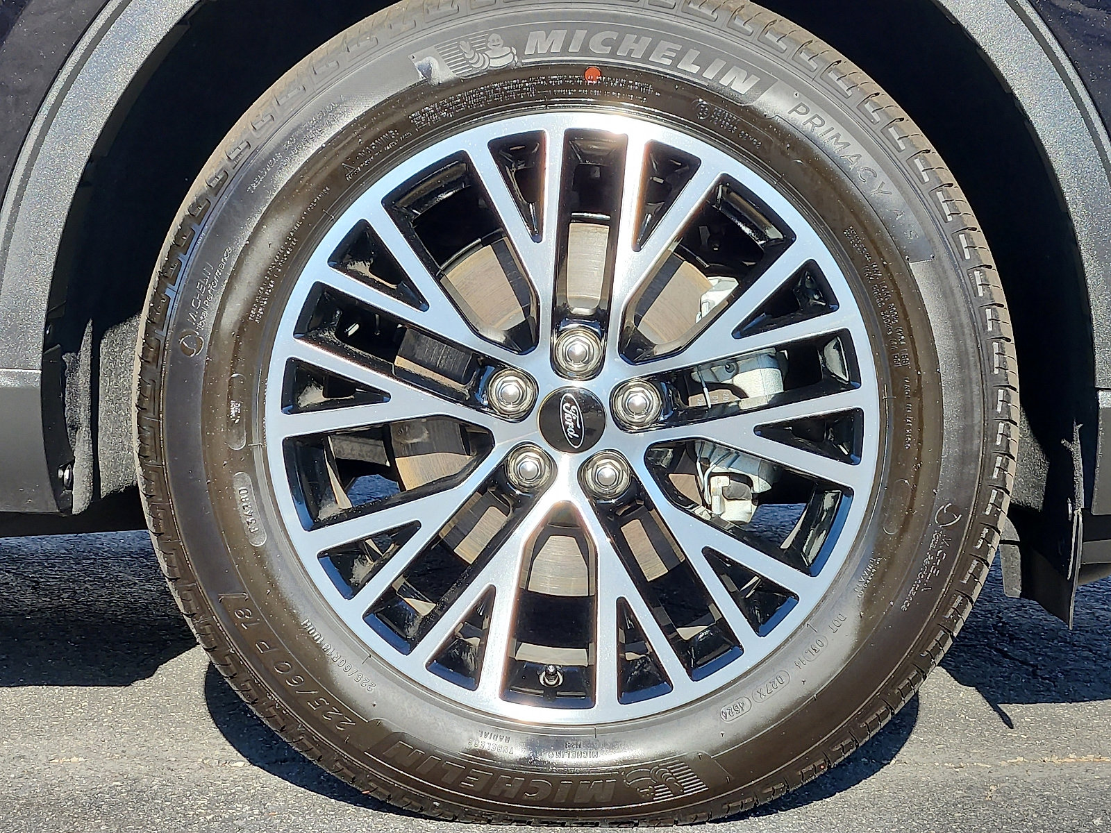 Used 2025 Ford Escape SE image 8