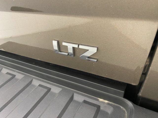 Used 2015 Chevrolet Silverado 3500 LTZ w/ LTZ Plus Package AWD/4WD image 36