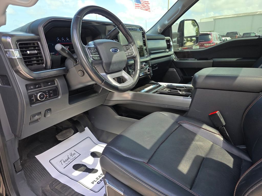 Used 2023 Ford F350 Lariat w/ Lariat Ultimate Package AWD/4WD image 23