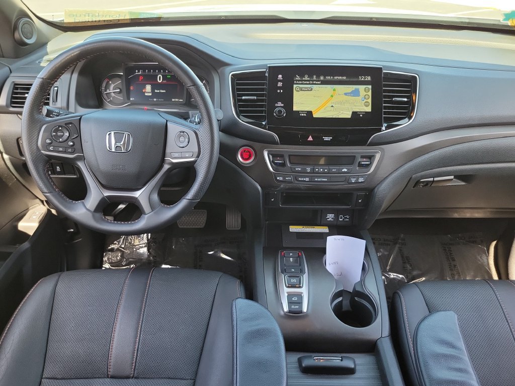 Certified 2023 Honda Passport TrailSport image 12