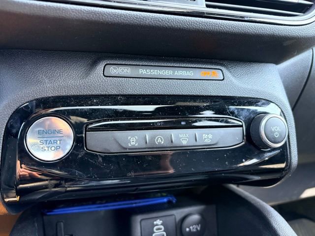 Used 2024 Ford Escape ST-Line w/ Tech Pack #1 AWD/4WD image 23