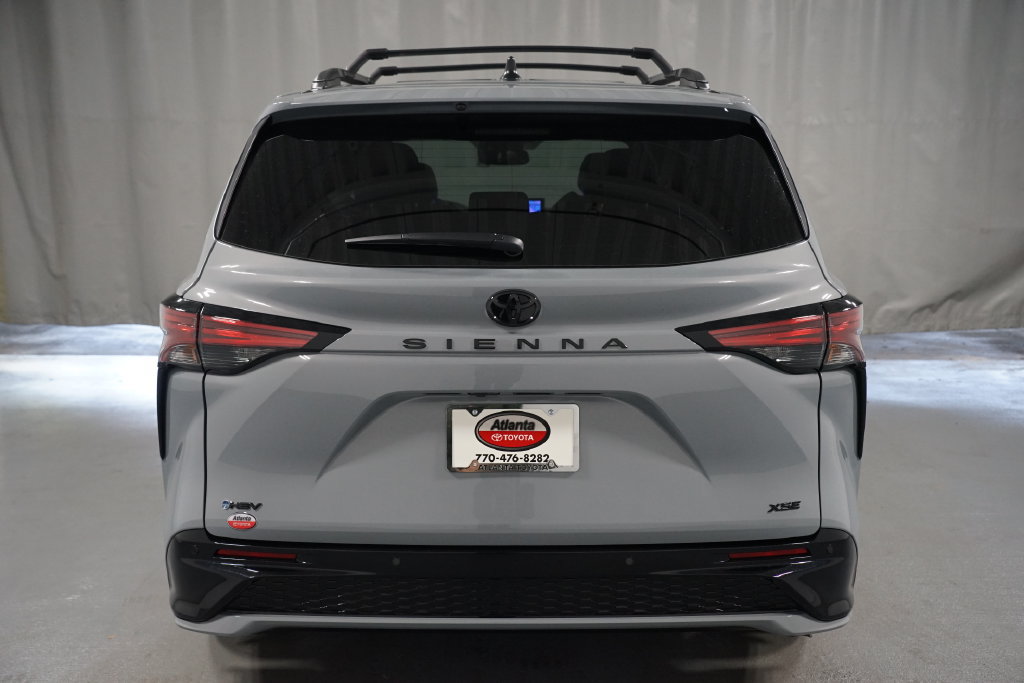 New 2026 Toyota Sienna XSE FWD image 7