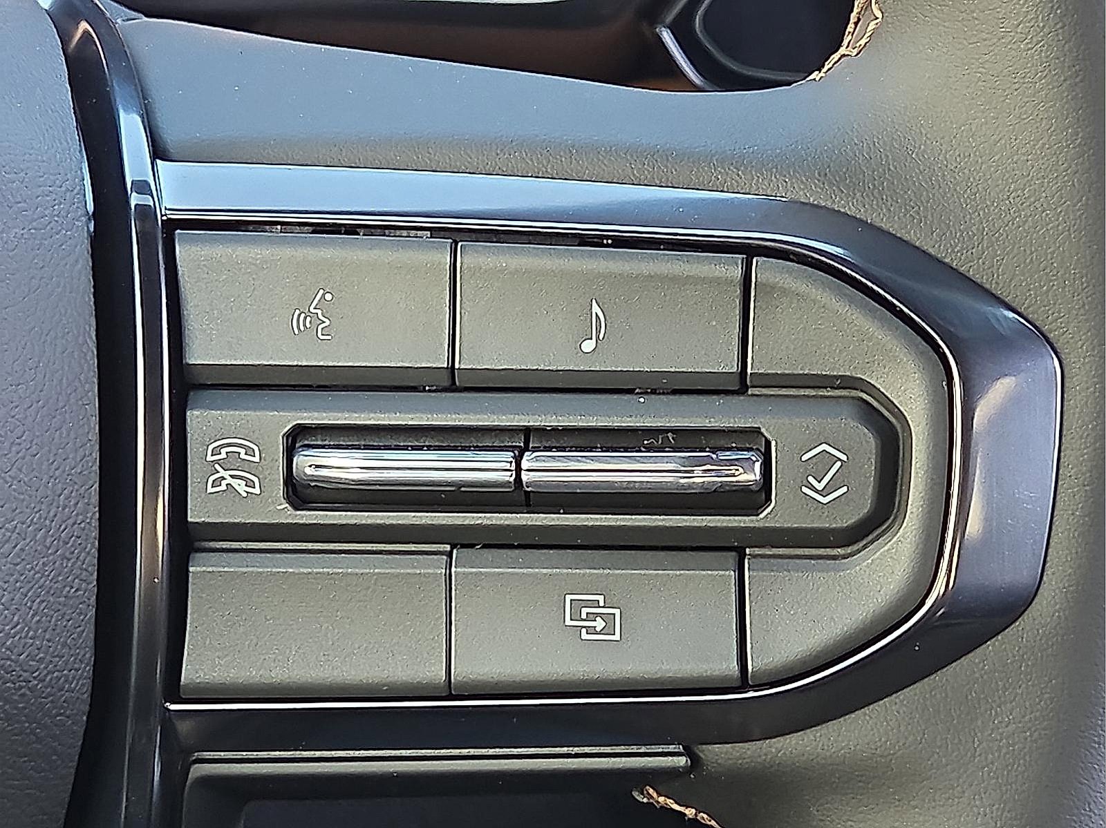 New 2026 GMC Canyon AT4 image 20