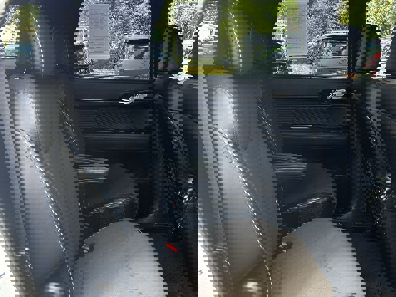 Used 2025 Hyundai Palisade Calligraphy image 23