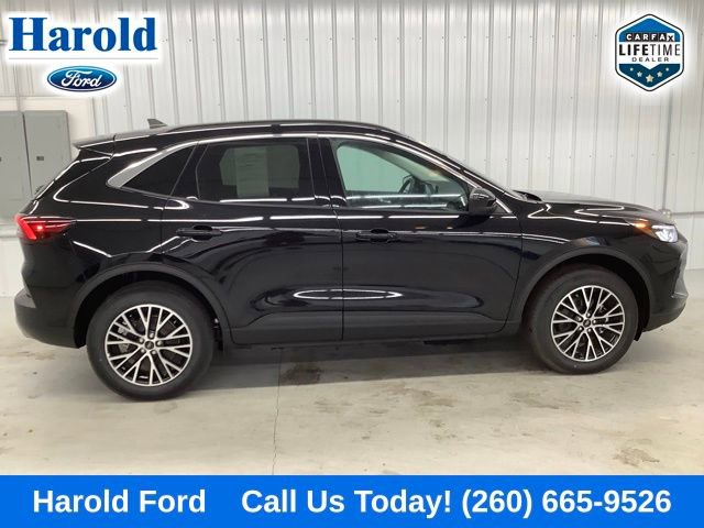 Used 2024 Ford Escape SE image 7