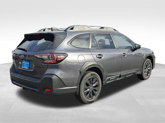Used 2023 Subaru Outback Onyx Edition image 6