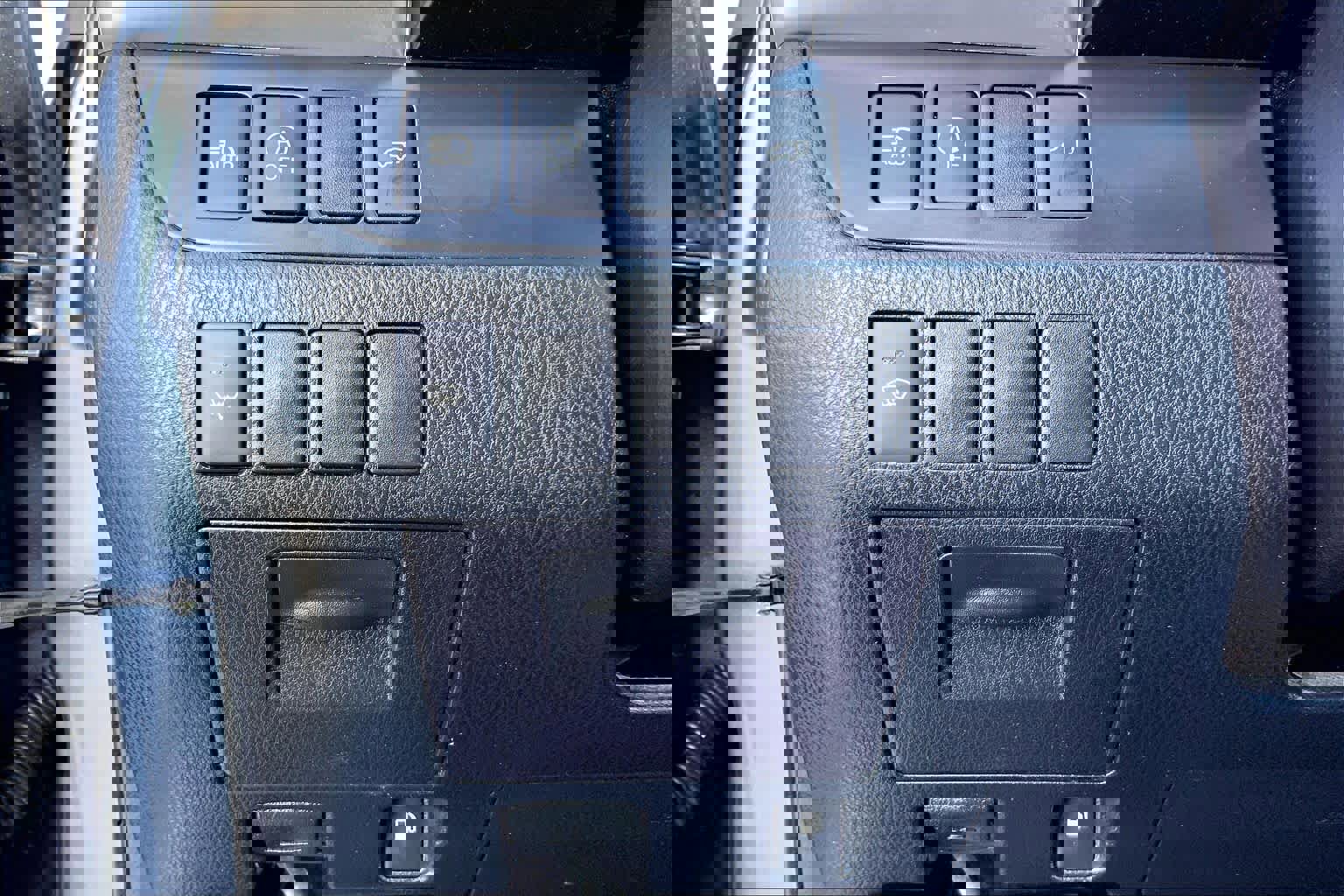 Used 2017 Toyota Highlander XLE image 33