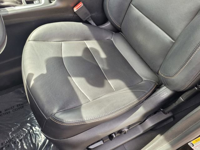 Used 2019 Chevrolet Equinox Premier image 12