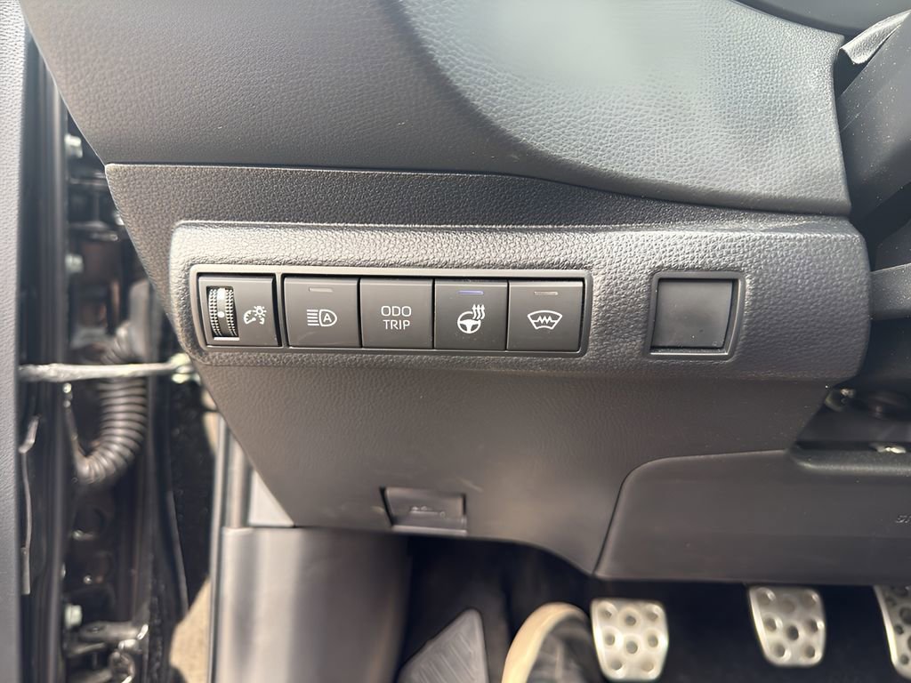 Used 2025 Toyota Corolla Core image 20