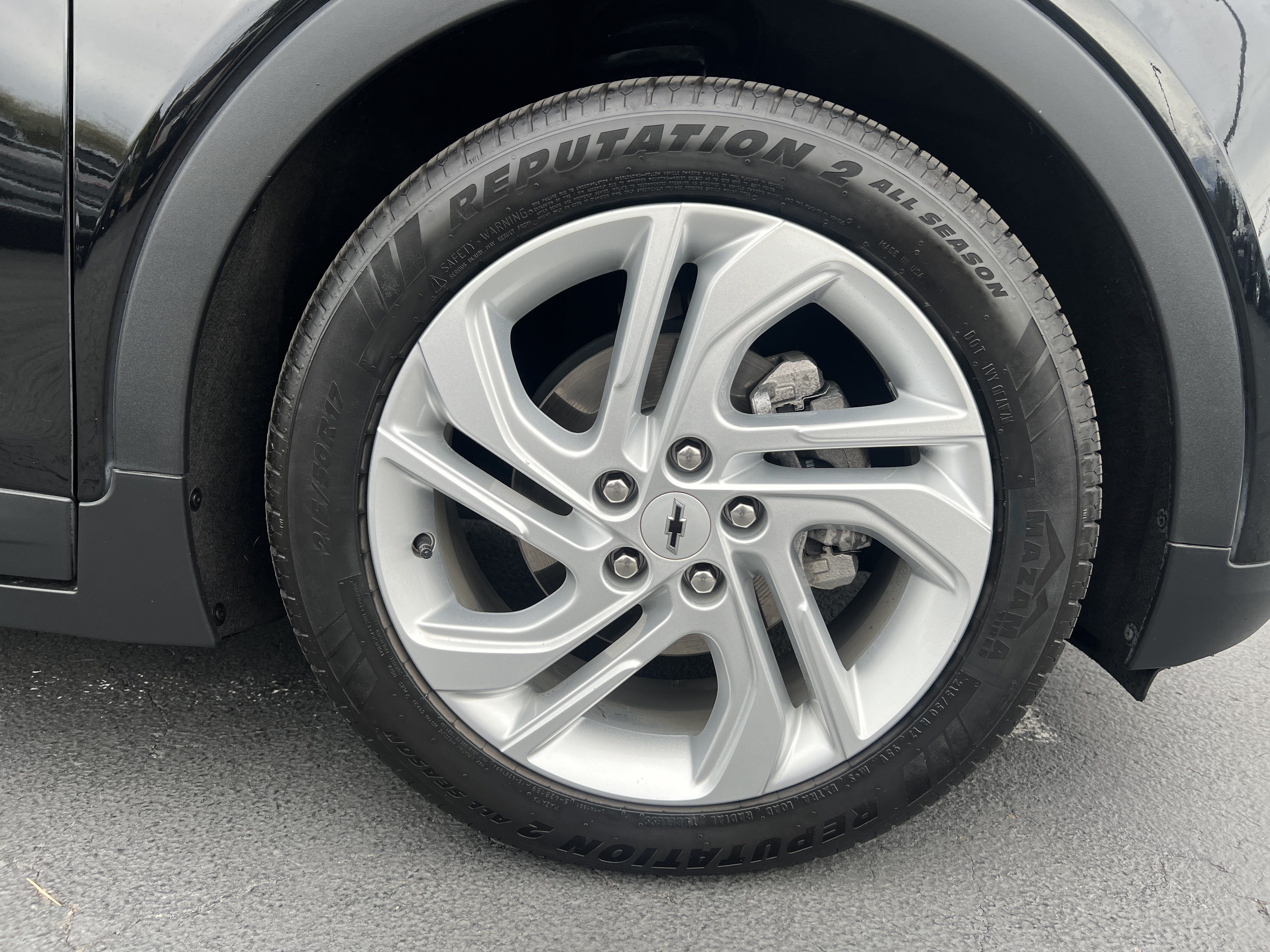 Used 2023 Chevrolet Bolt LT FWD image 10