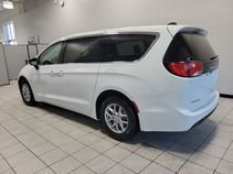 New 2026 Chrysler Voyager LX video 4