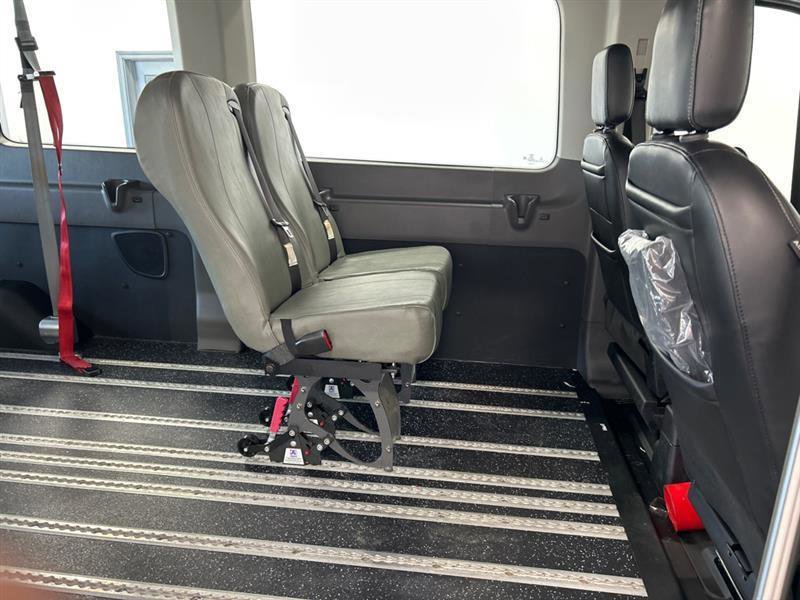 Used 2020 Ford Transit 350 XL image 11