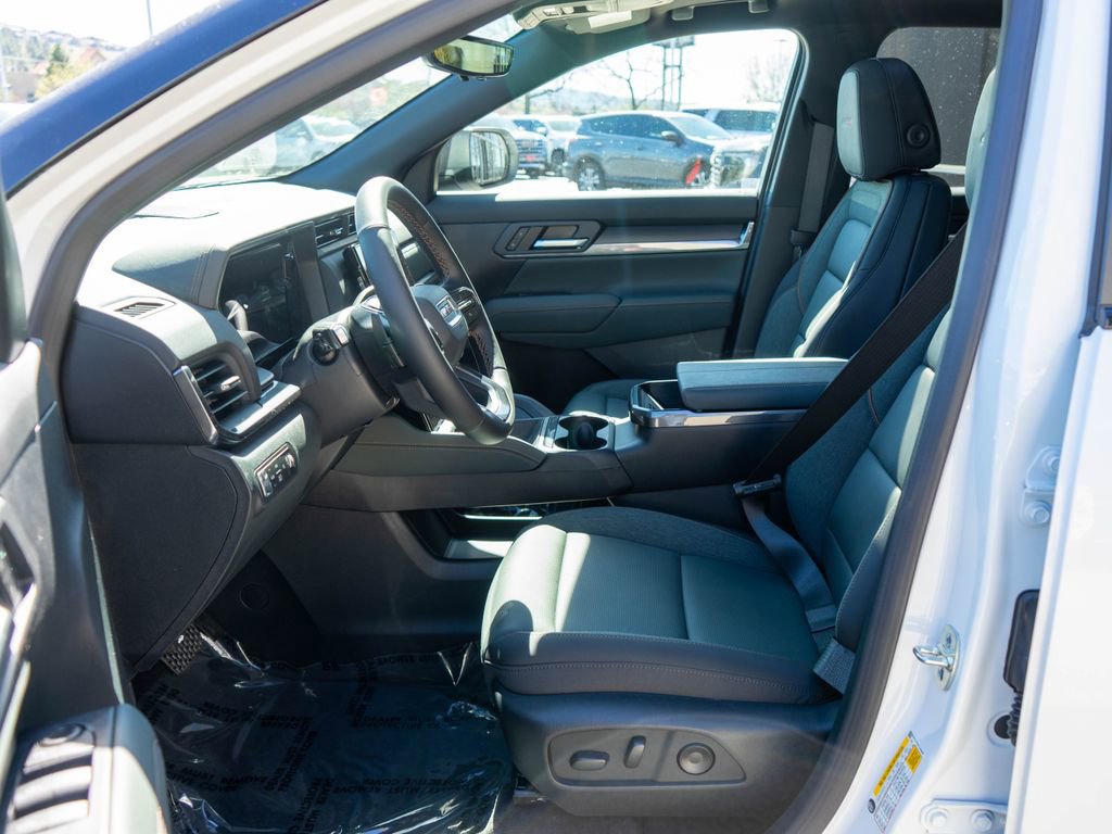 New 2026 GMC Terrain AT4 w/ Convenience Package III AWD/4WD image 11