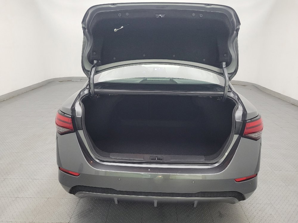 Used 2025 Nissan Sentra SV FWD image 29