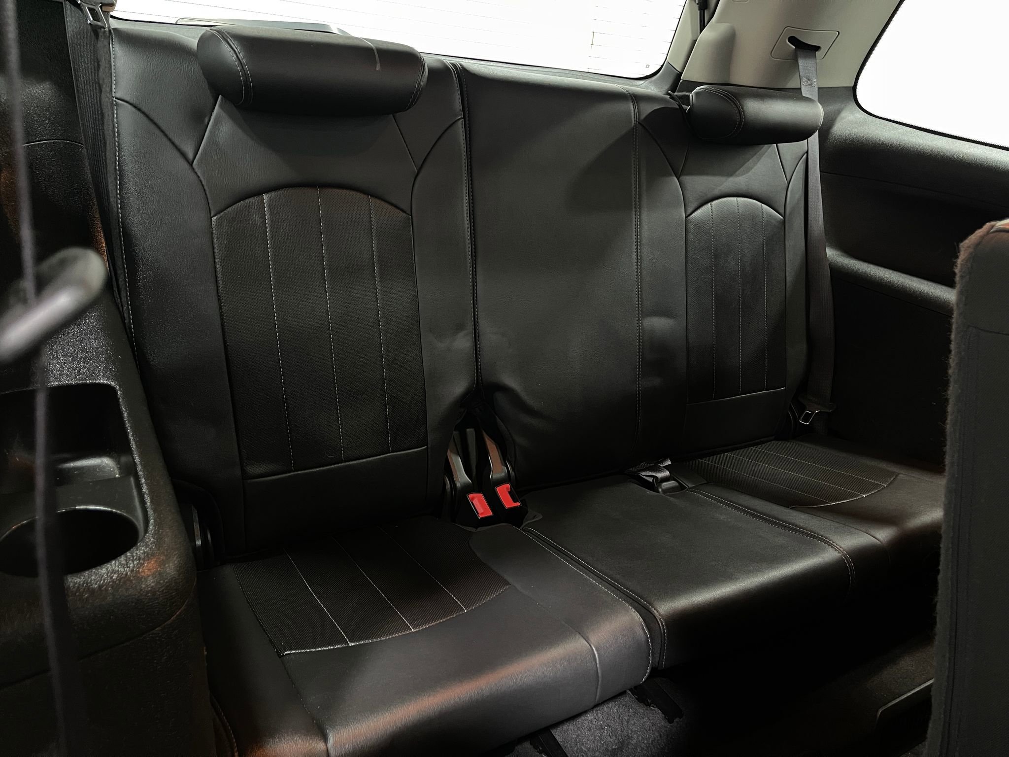 Used 2013 GMC Acadia Denali AWD/4WD image 31