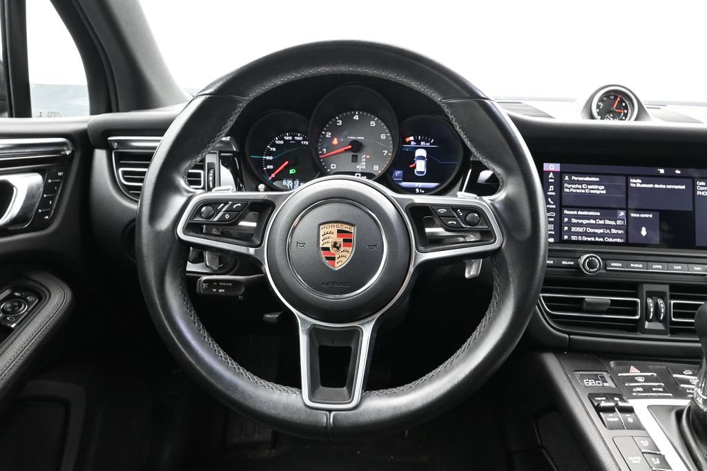 Certified 2021 Porsche Macan S AWD/4WD image 19