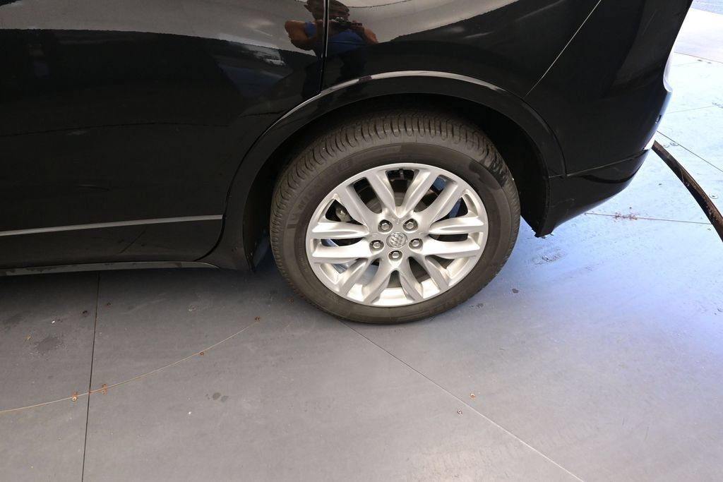 Used 2020 Buick Envision Premium AWD/4WD image 18