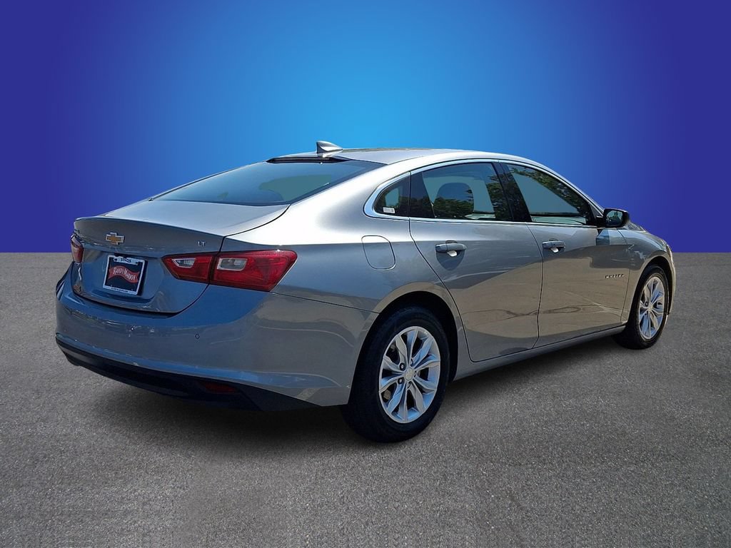 Used 2025 Chevrolet Malibu LT FWD image 4