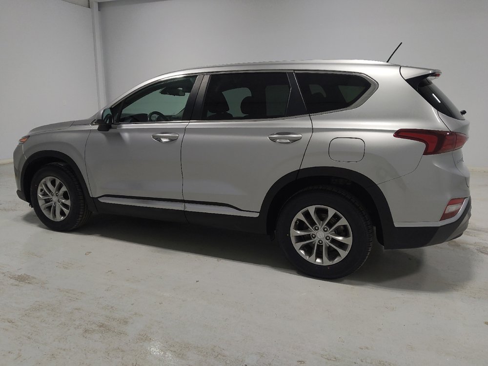 Used 2020 Hyundai Santa Fe SE image 3
