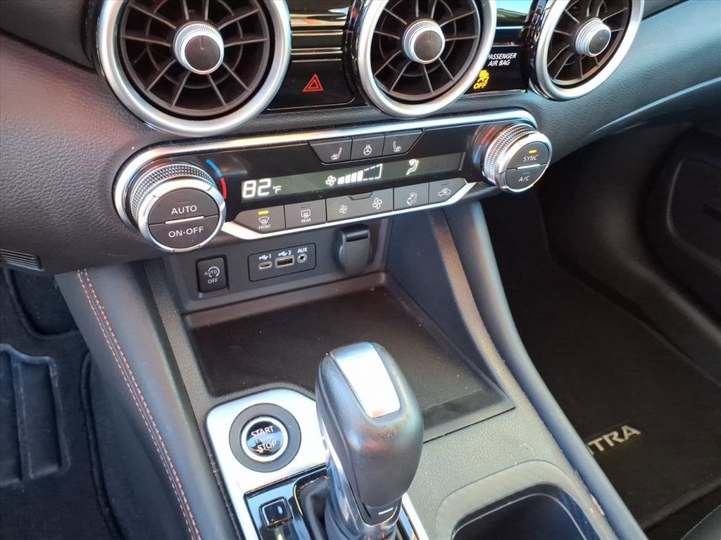 Used 2024 Nissan Sentra SR w/ SR Premium Package image 32