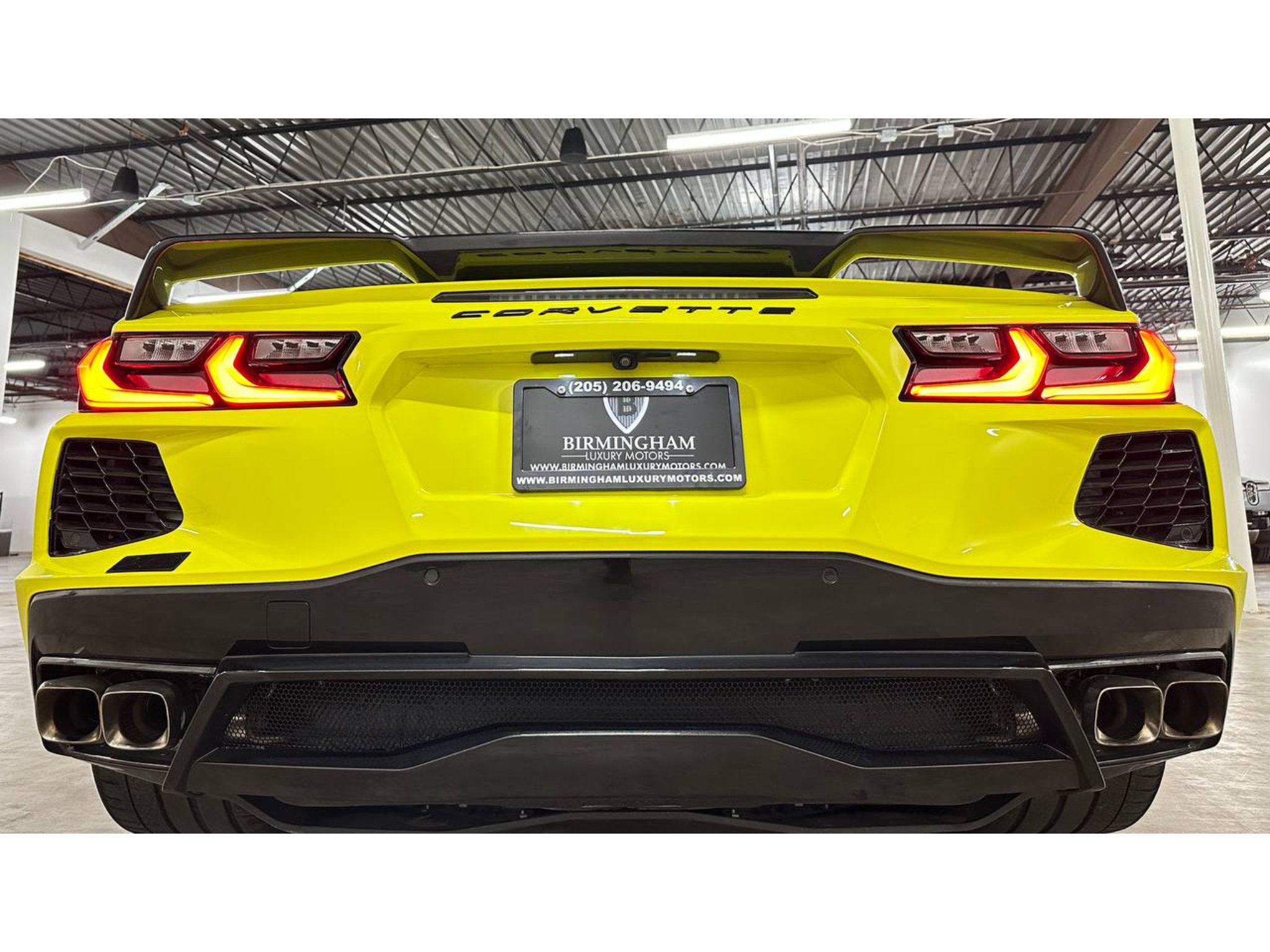 Used 2024 Chevrolet Corvette Stingray Preferred Cpe w/ Z51 Performance Package RWD image 13