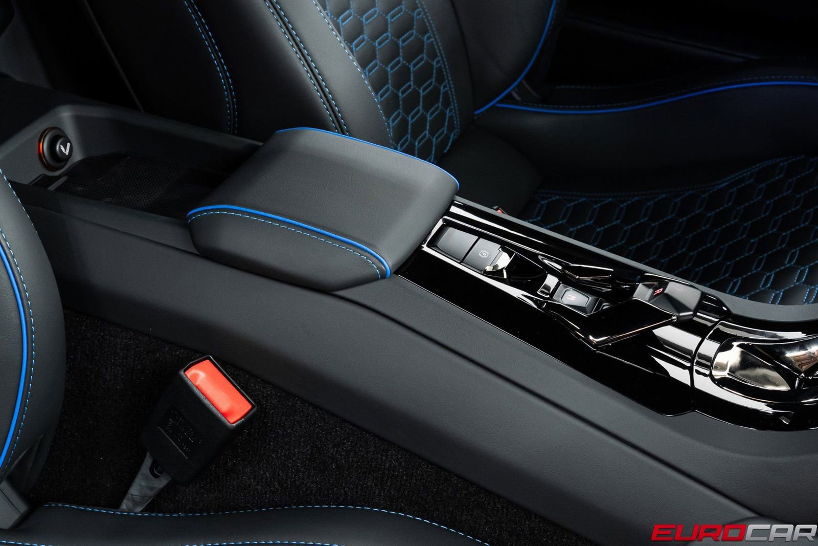 Used 2023 Lamborghini Huracan EVO image 30