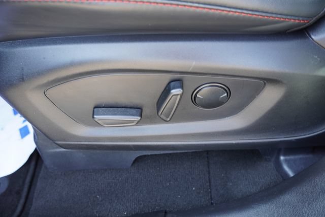 Used 2025 Ford Explorer ST-Line w/ ST-Line Street Pack AWD/4WD image 25