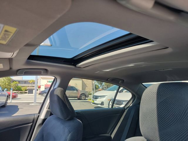 Used 2016 Honda Accord EX image 33