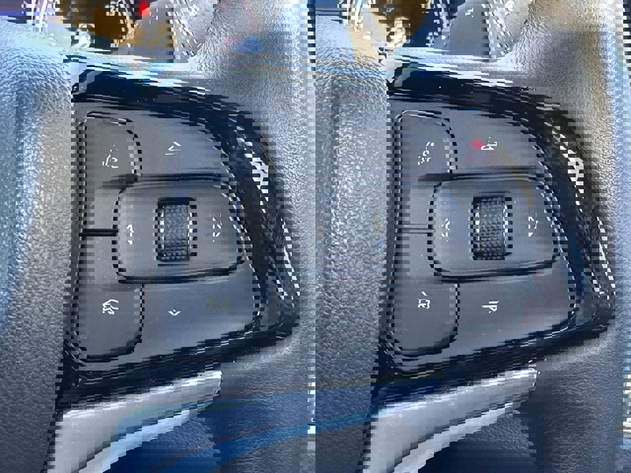 Used 2022 Buick Enclave Essence w/ Experience Buick Package image 30